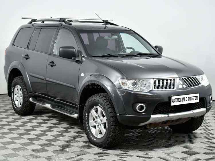 Mitsubishi Pajero Sport II