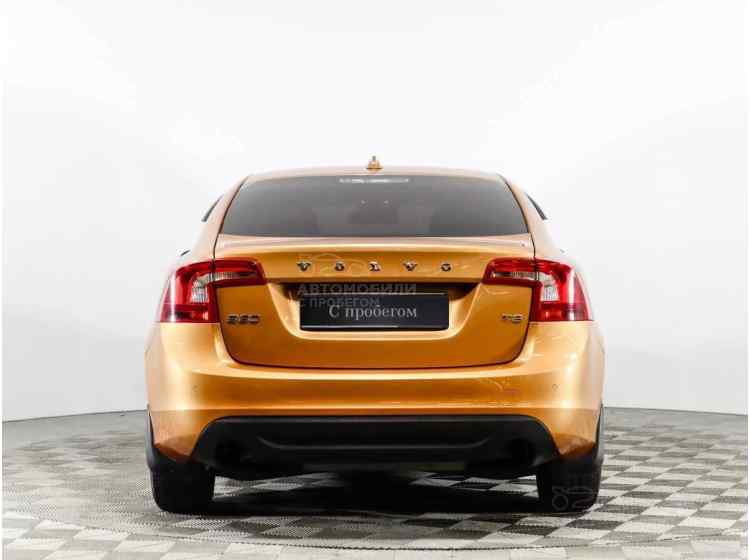 Volvo S60 II