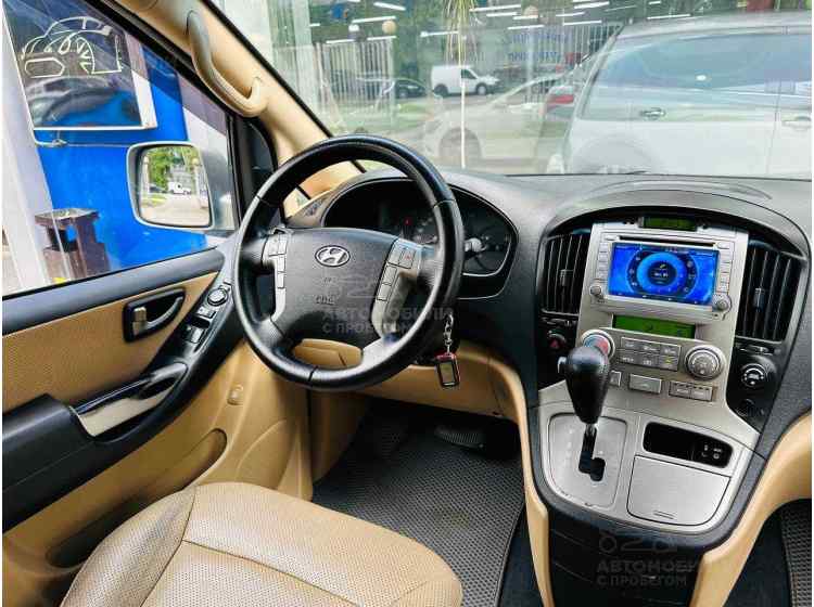 Hyundai Grand Starex I