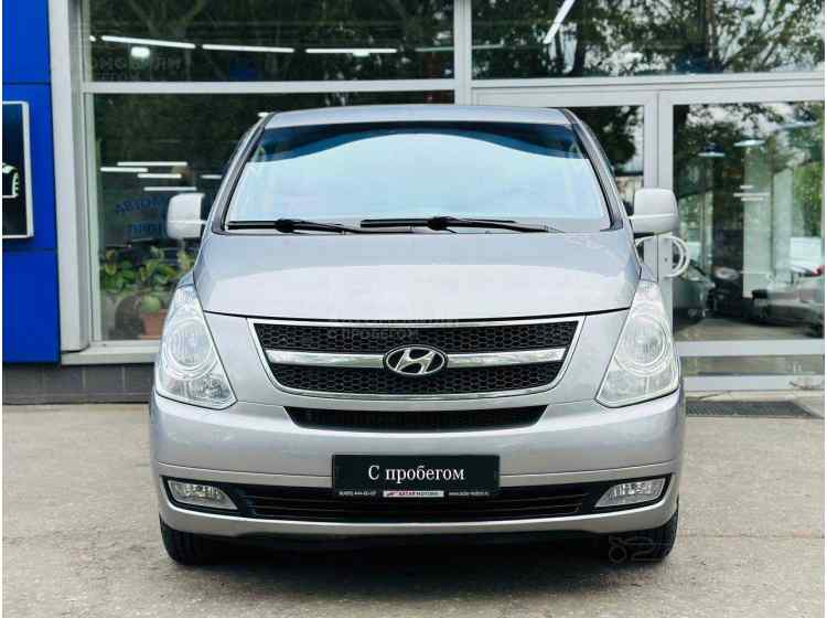 Hyundai Grand Starex I