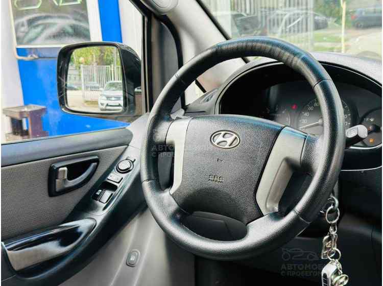 Hyundai Grand Starex I