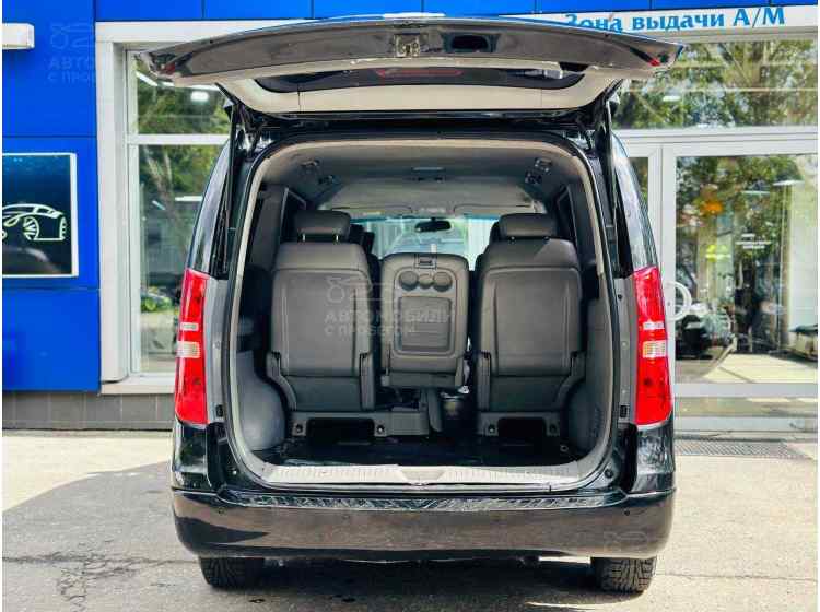 Hyundai Grand Starex I