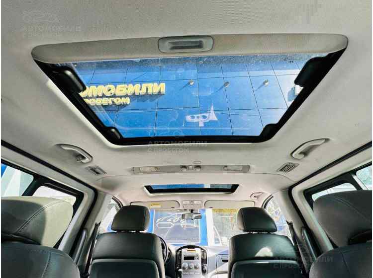 Hyundai Grand Starex I