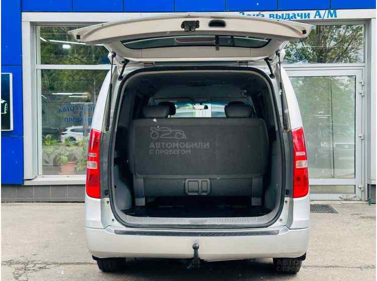 Hyundai Grand Starex I