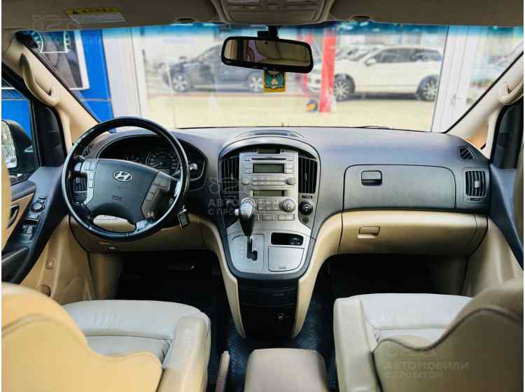 Hyundai Grand Starex I