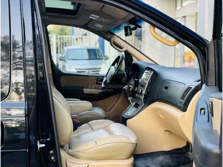 Hyundai Grand Starex I