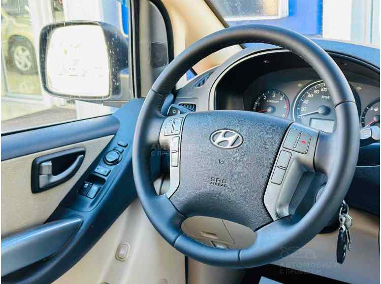 Hyundai Grand Starex I