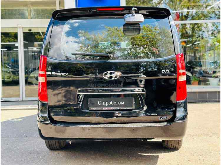 Hyundai Grand Starex I