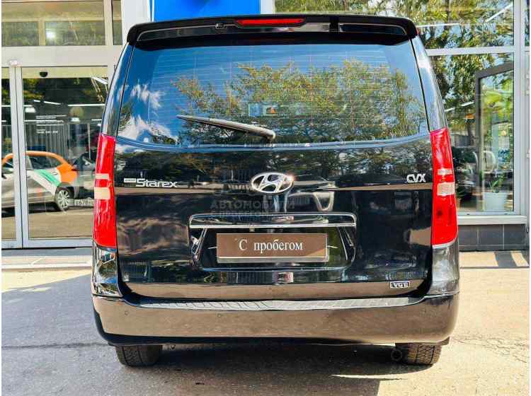 Hyundai Grand Starex I