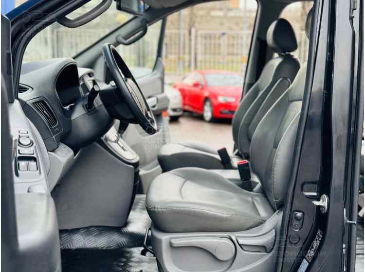 Hyundai Grand Starex I