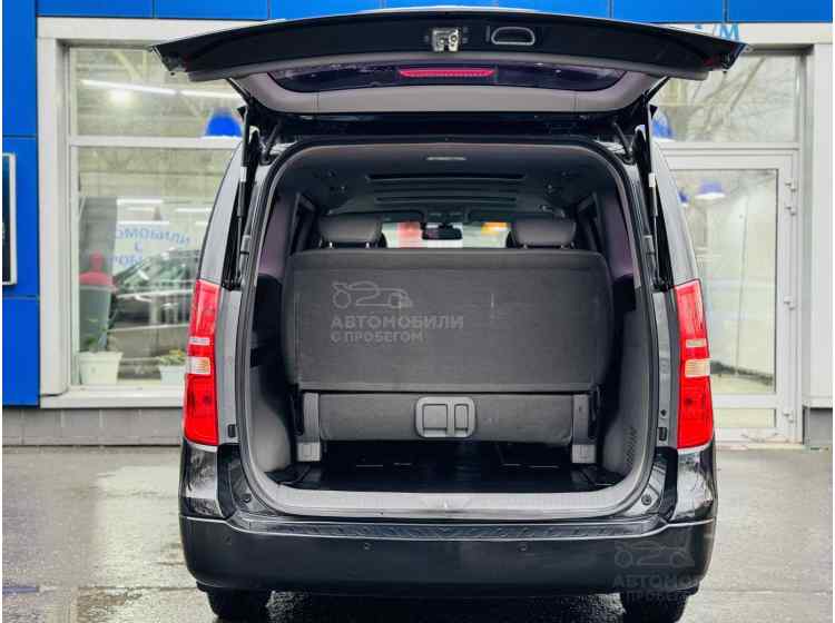 Hyundai Grand Starex I