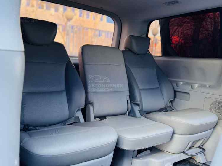 Hyundai Grand Starex I