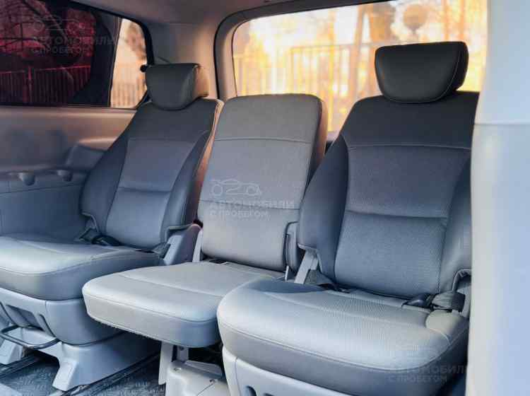 Hyundai Grand Starex I