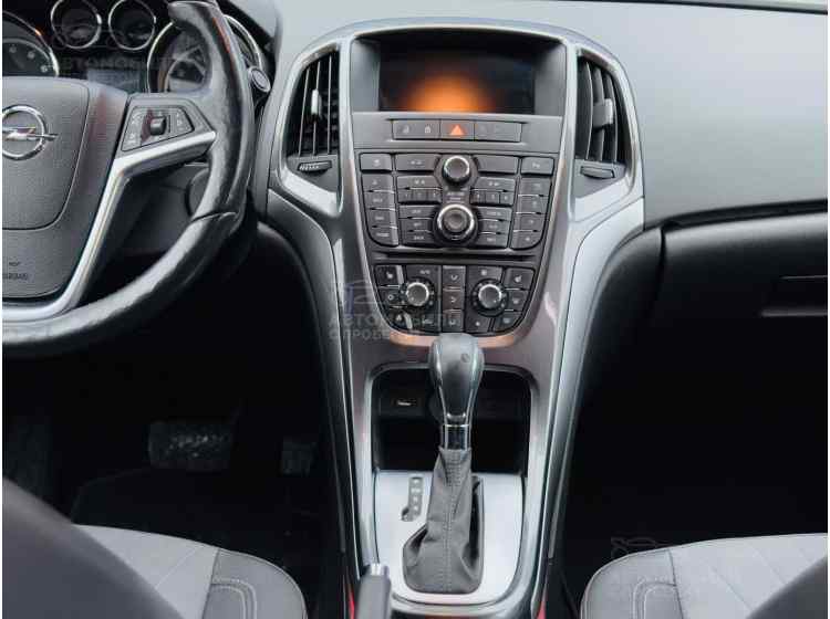 Opel Astra J Рестайлинг