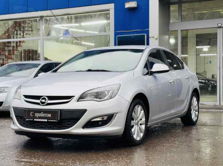 Opel Astra J Рестайлинг