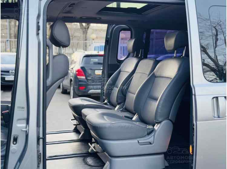 Hyundai Grand Starex I