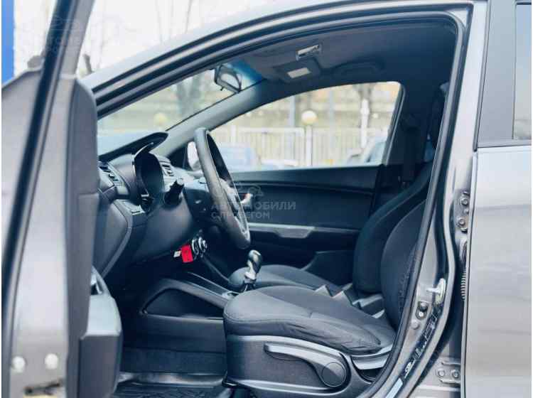 Kia Rio III
