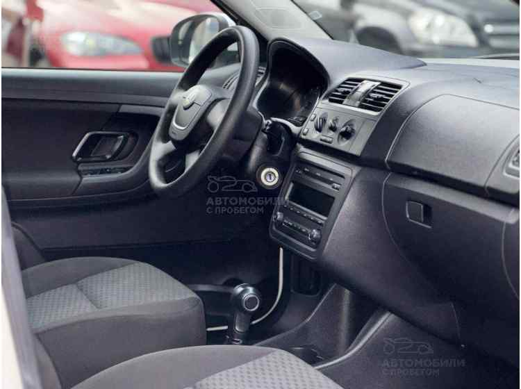 Skoda Fabia II Рестайлинг