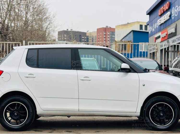 Skoda Fabia II Рестайлинг