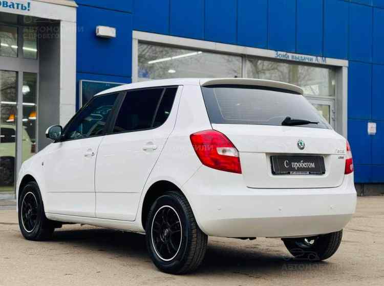 Skoda Fabia II Рестайлинг
