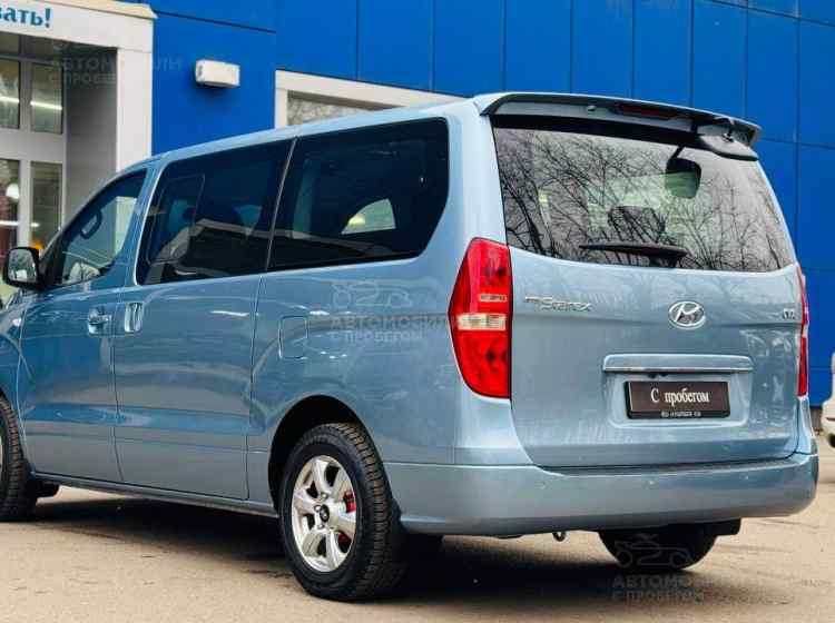 Hyundai Grand Starex I