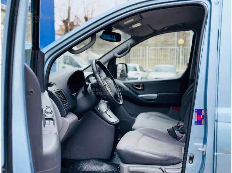 Hyundai Grand Starex I