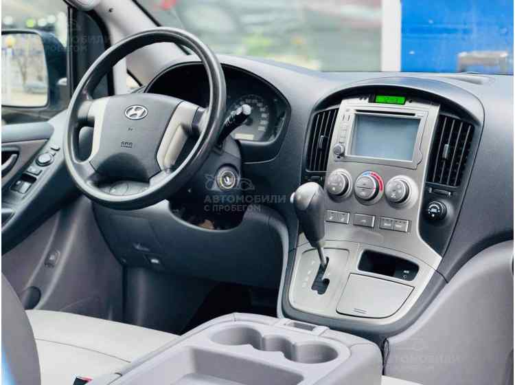 Hyundai Grand Starex I