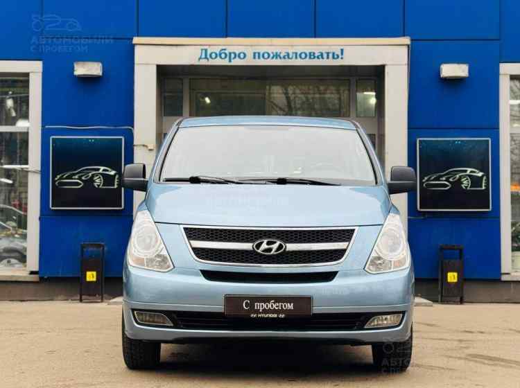 Hyundai Grand Starex I