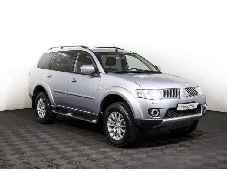 Mitsubishi Pajero Sport II