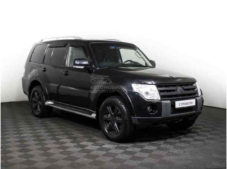 Mitsubishi Pajero IV