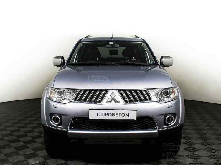 Mitsubishi Pajero Sport II