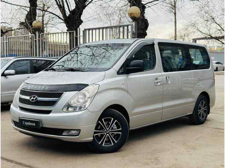 Hyundai Grand Starex I