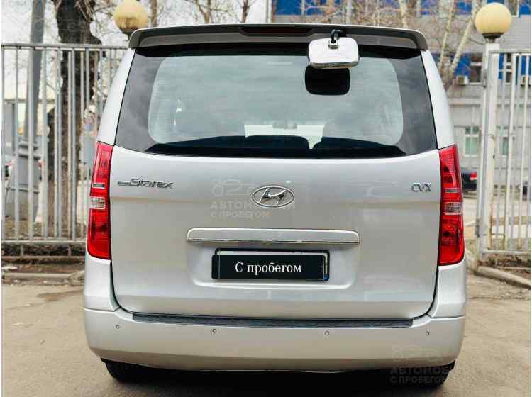 Hyundai Grand Starex I