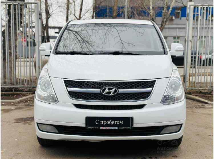 Hyundai Grand Starex I