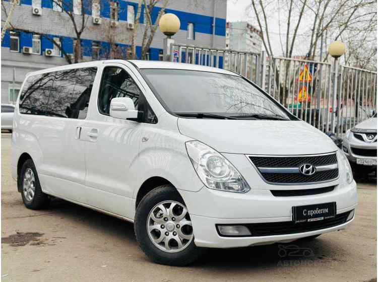 Hyundai Grand Starex I