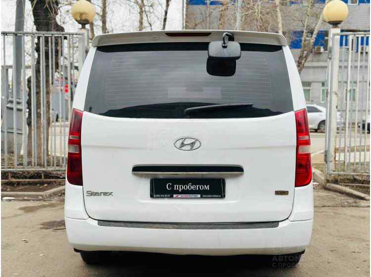 Hyundai Grand Starex I