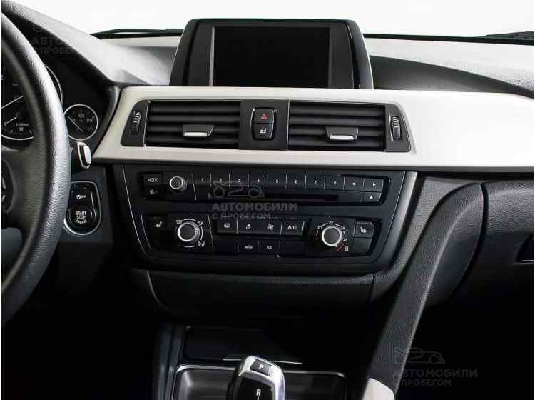 BMW 3 серии VI (F3x)