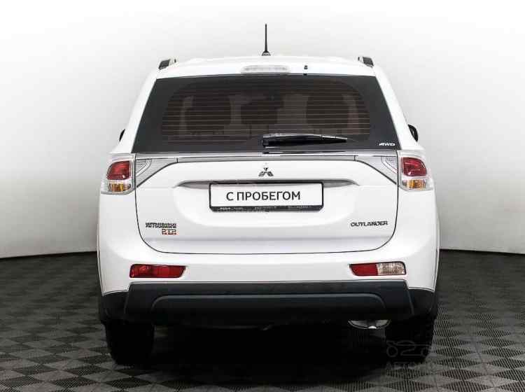 Mitsubishi Outlander III Рестайлинг