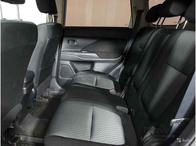 Mitsubishi Outlander III Рестайлинг