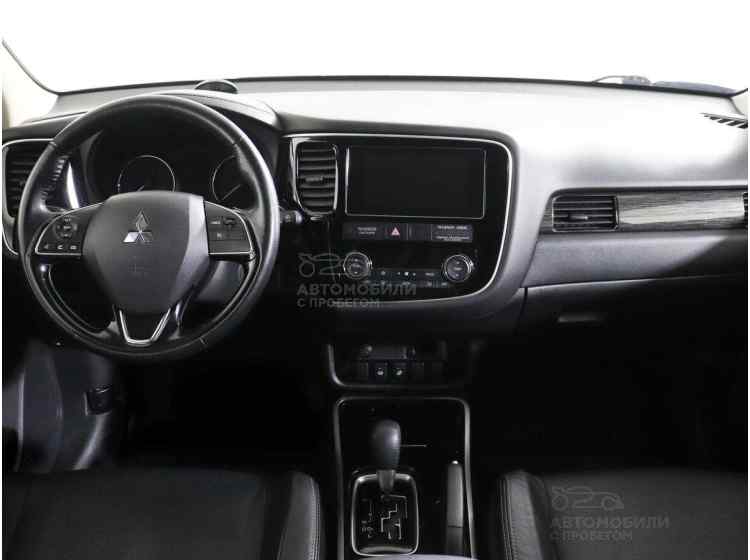 Mitsubishi Outlander III Рестайлинг 2
