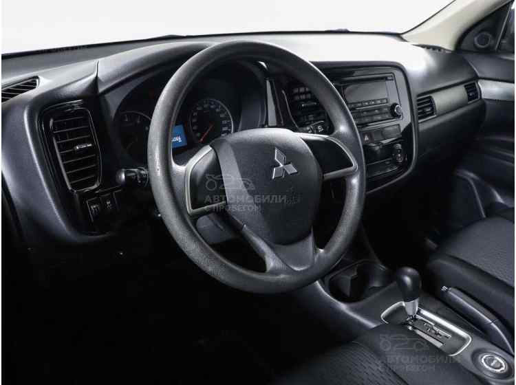 Mitsubishi Outlander III Рестайлинг