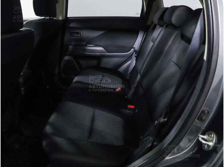 Mitsubishi Outlander III Рестайлинг