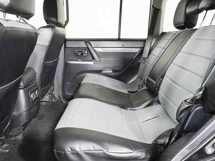 Mitsubishi Pajero IV Рестайлинг 1