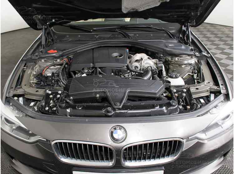 BMW 3 серии VI (F3x)