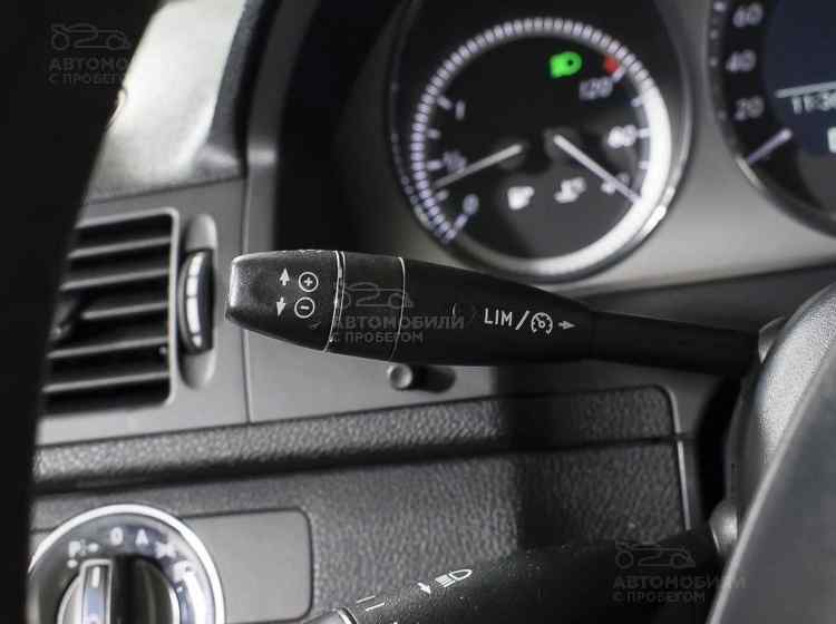 Mercedes-Benz C-Класс III (W204)