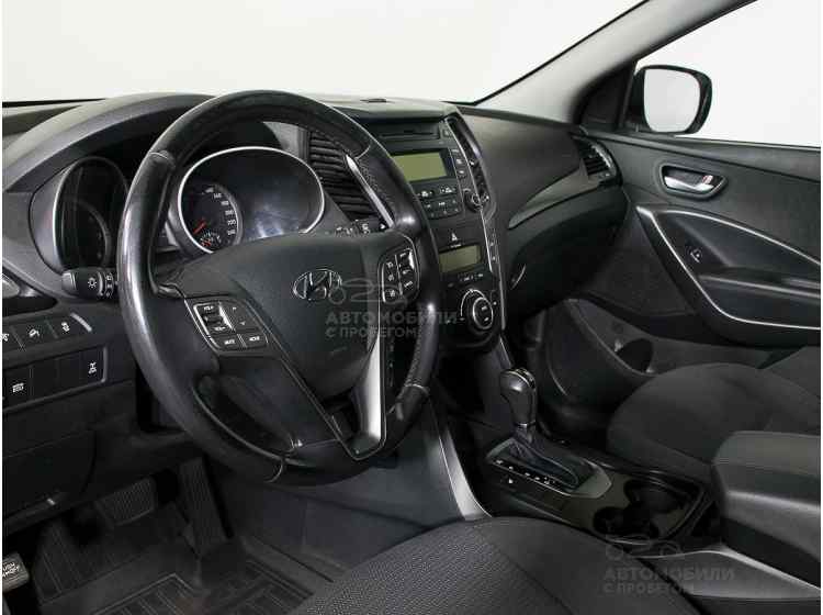 Hyundai Santa Fe III